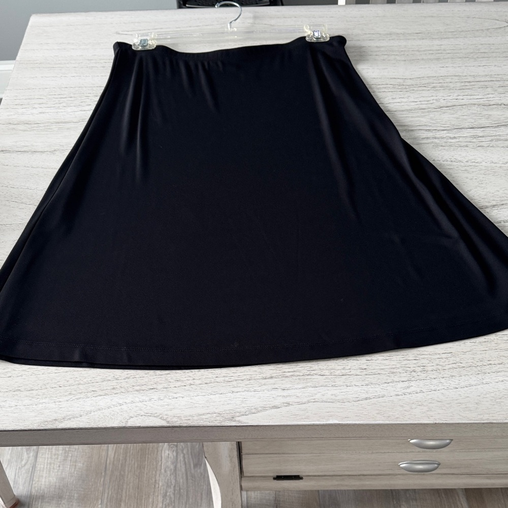 Liz Claiborne Classic Black A-Line Skirt